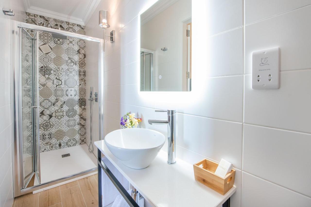Georges Boutique Living Hotel Xaghra Bagian luar foto