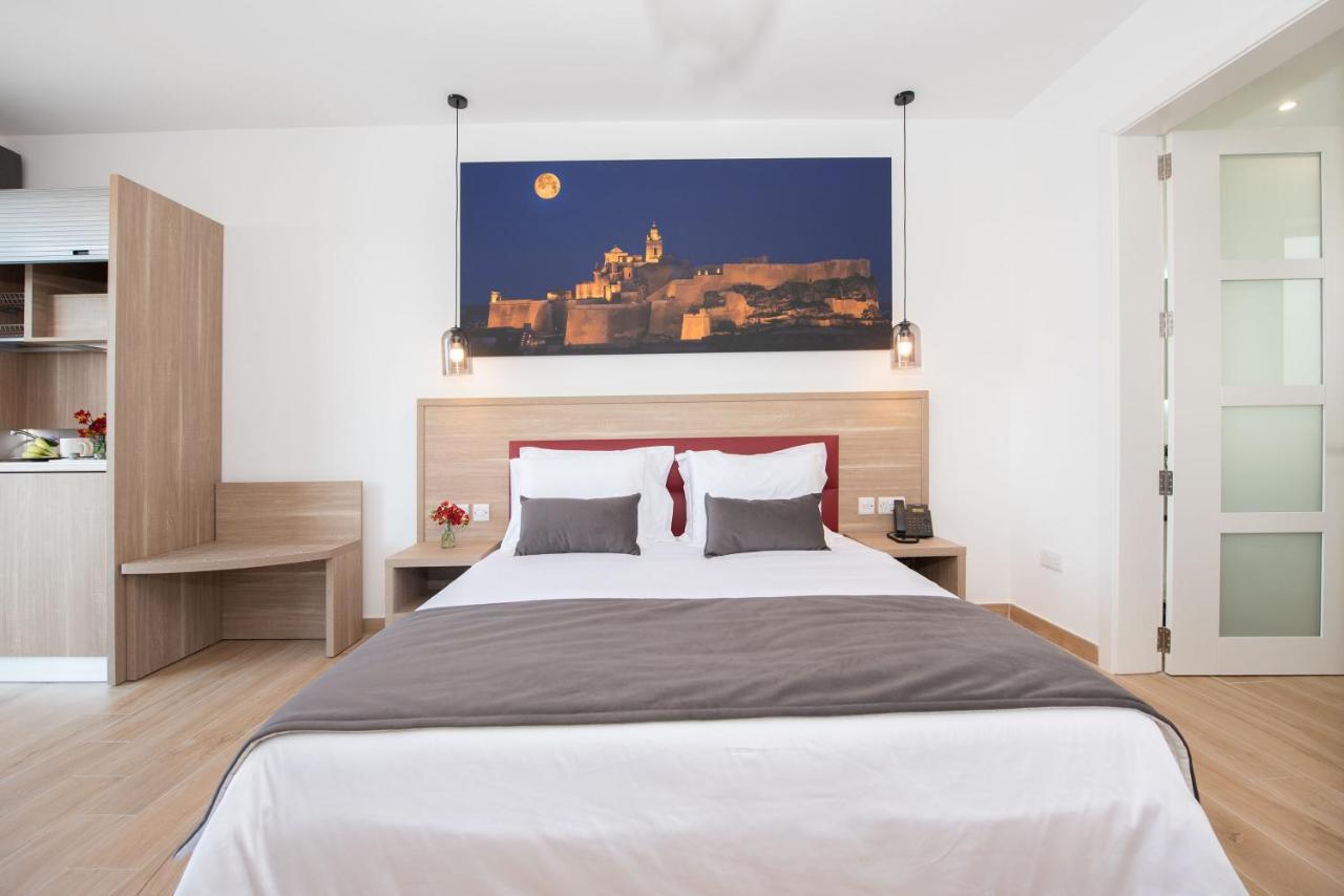 Georges Boutique Living Hotel Xaghra Bagian luar foto