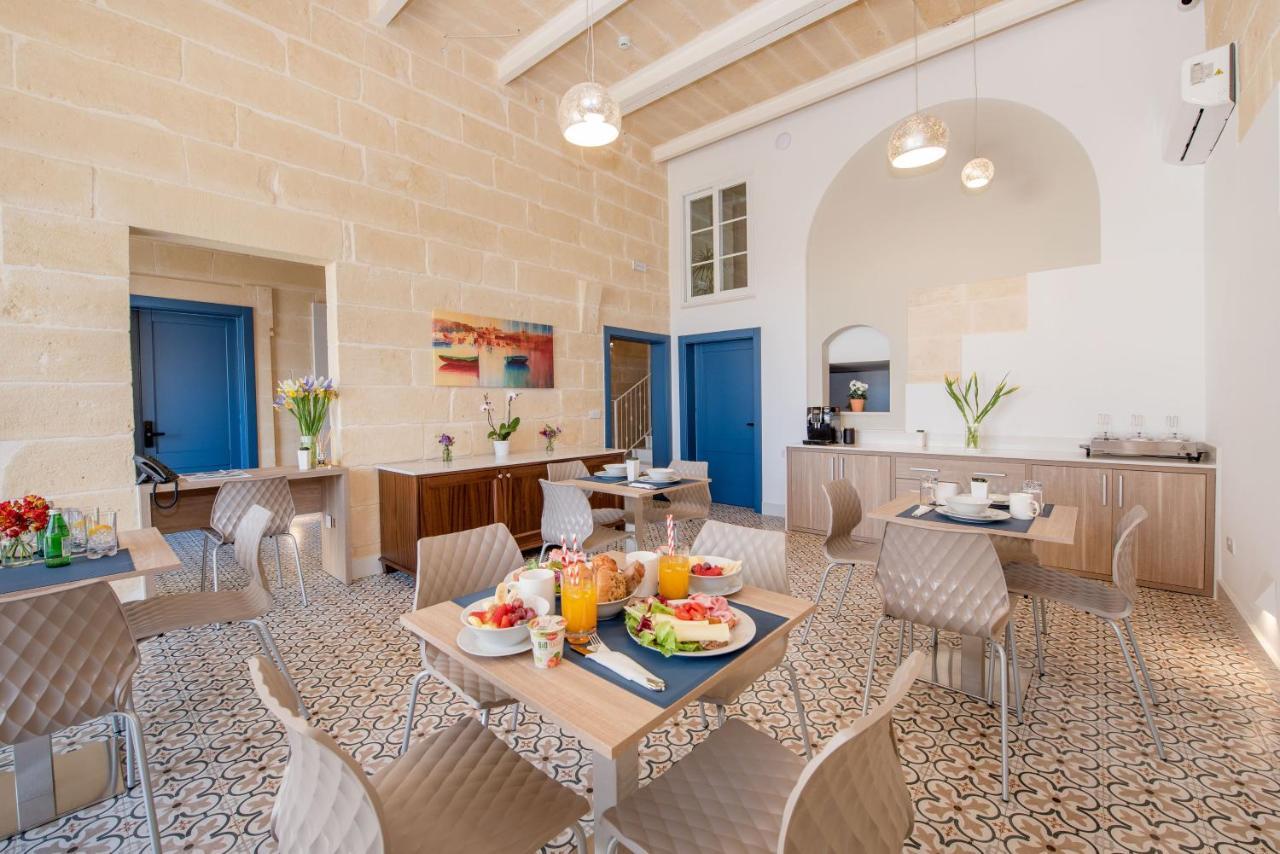 Georges Boutique Living Hotel Xaghra Bagian luar foto